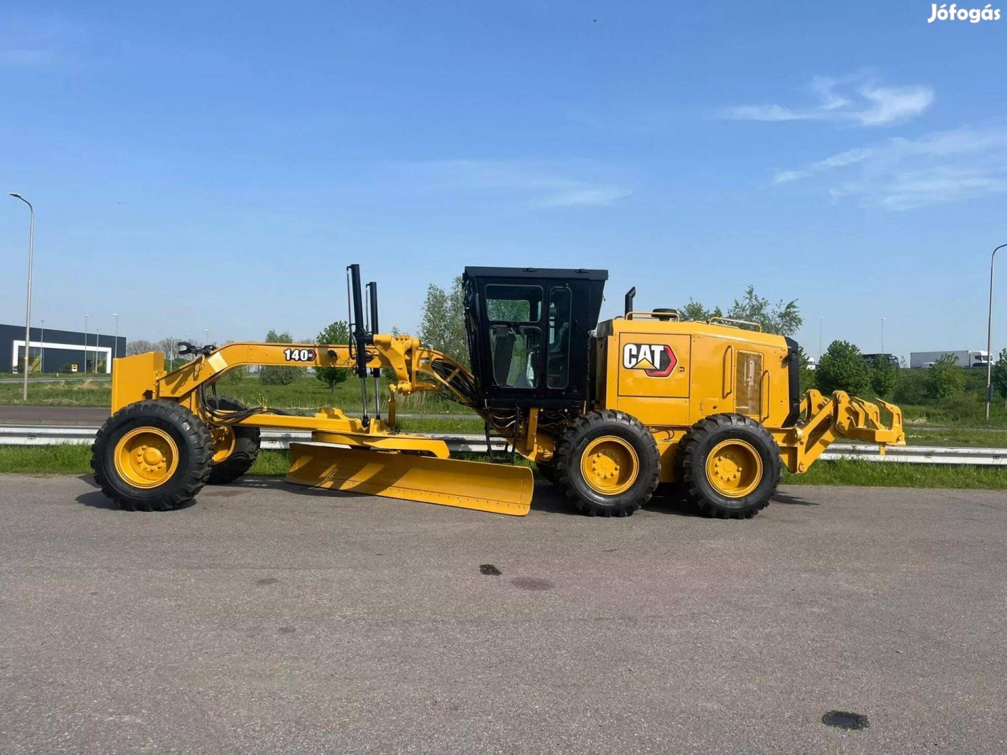 Caterpillar 140GC gréder / 6.965 üzemóra / Lízing 20%-tól