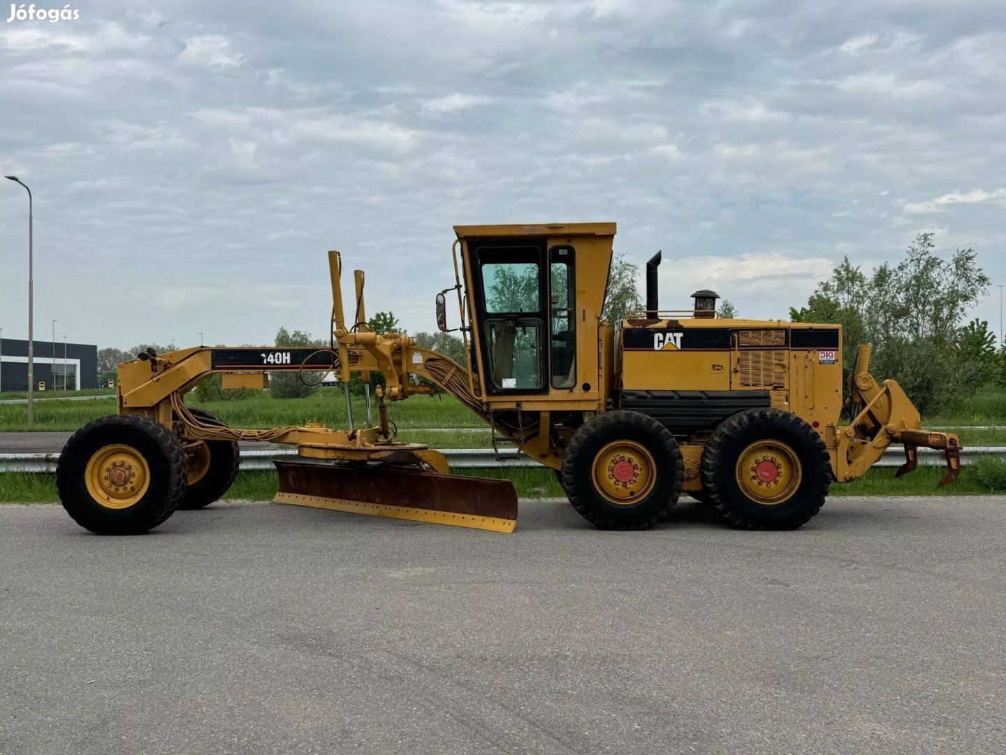 Caterpillar 140H / Lízing 20%-tól