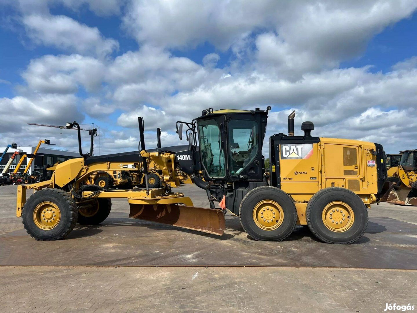 Caterpillar 140M2 / 13631 üzemóra / Lízing 20%-tól