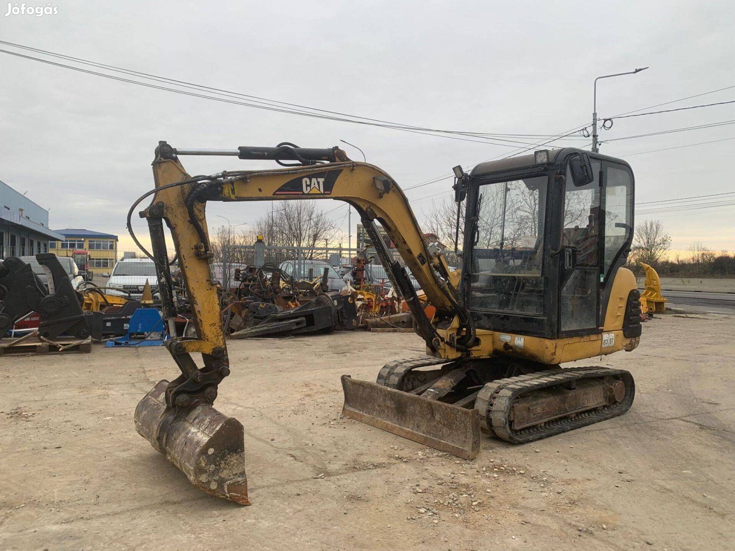 Caterpillar 302.5 minikotró