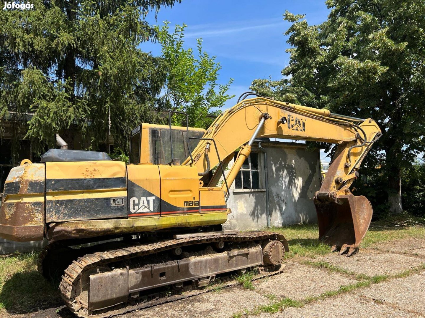 Caterpillar 320N lánctalpas kotró