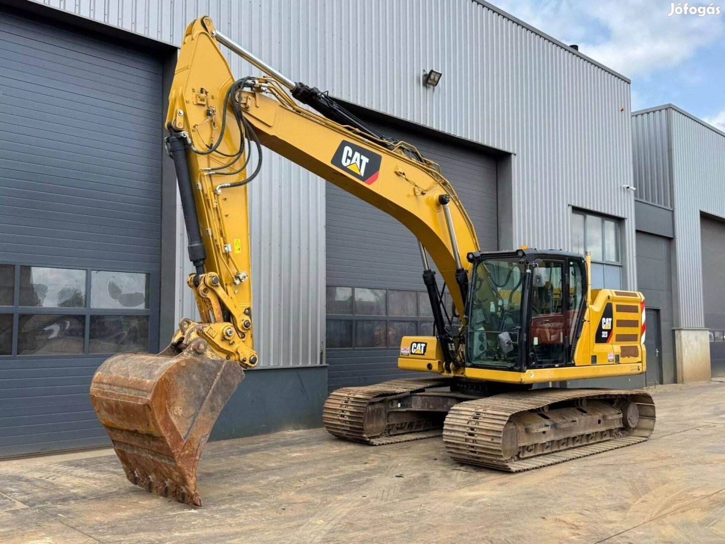 Caterpillar 323 / 7293 üzemóra / Lízing 20%-tól