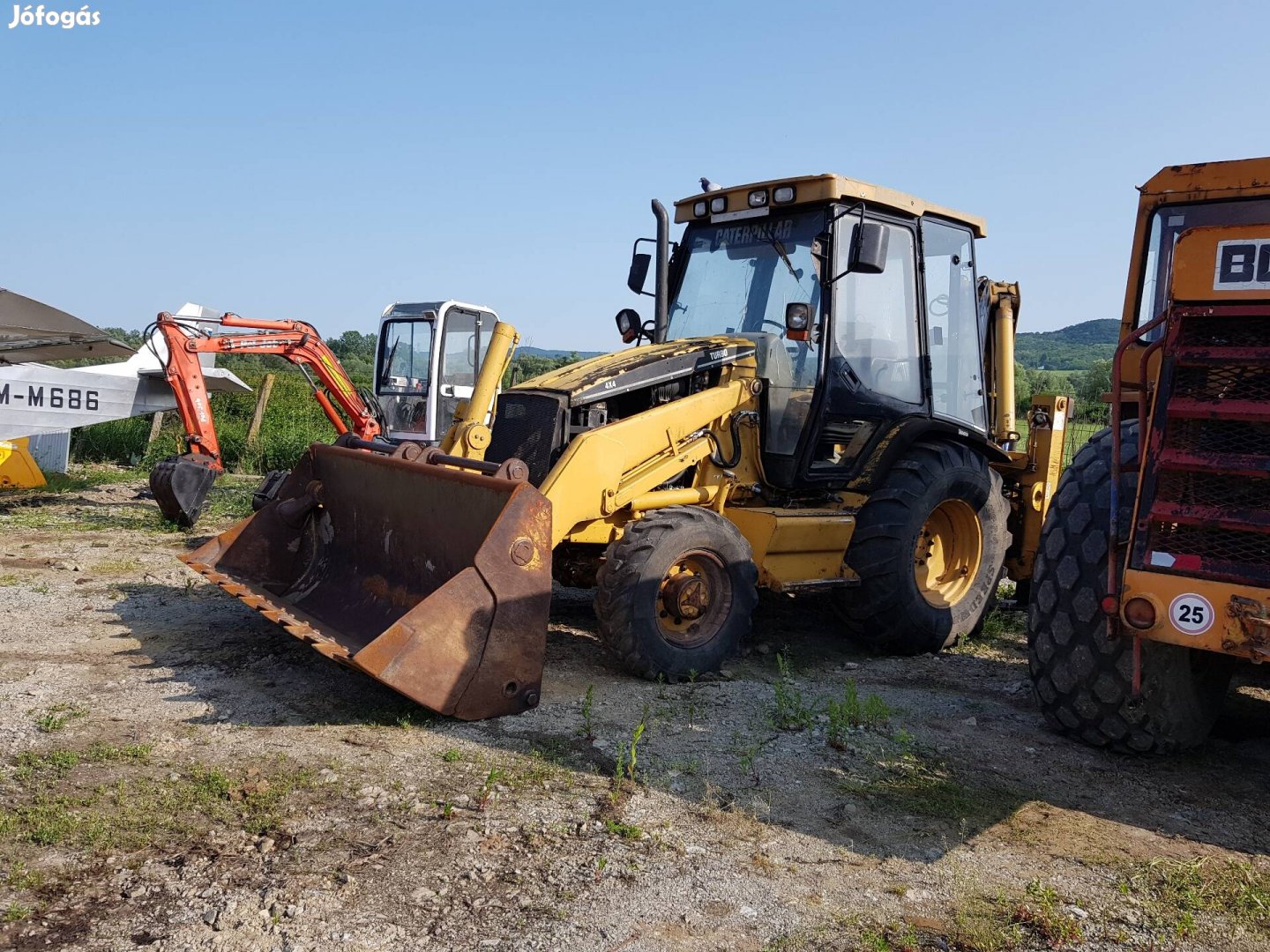 Caterpillar 428,438.darabokban