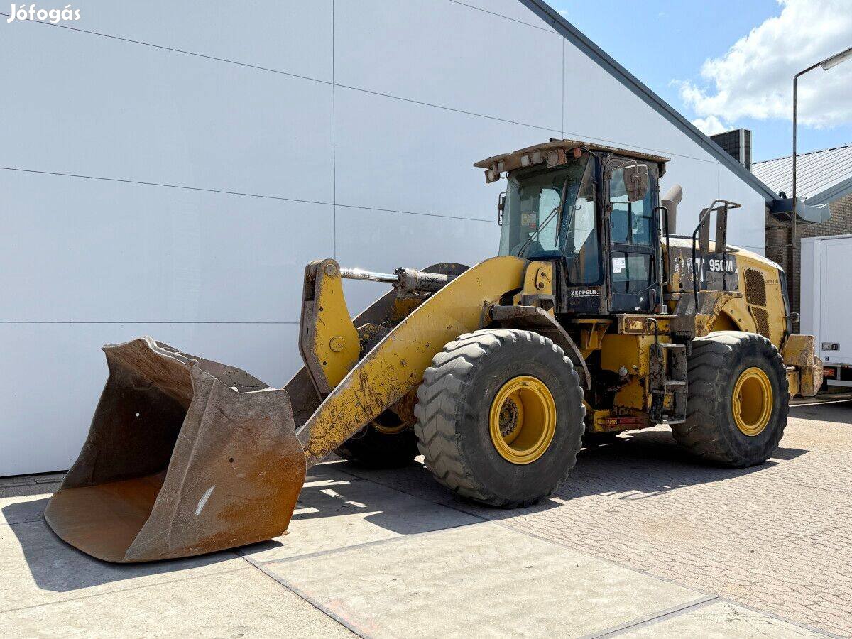 Caterpillar 950M / 14484 üzemóra / Lízing 20%-tól