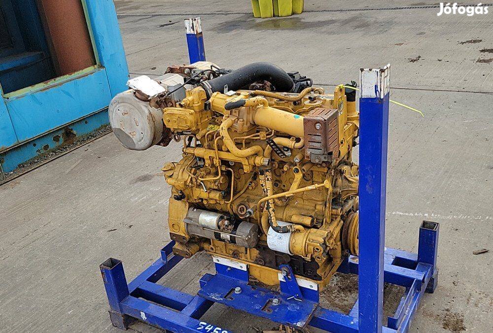 Caterpillar C3.3B 4 hengeres motor