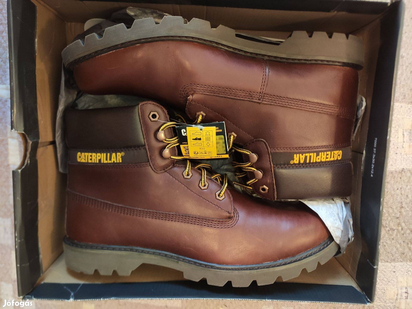 Caterpillar Colorado bakancs 46-os