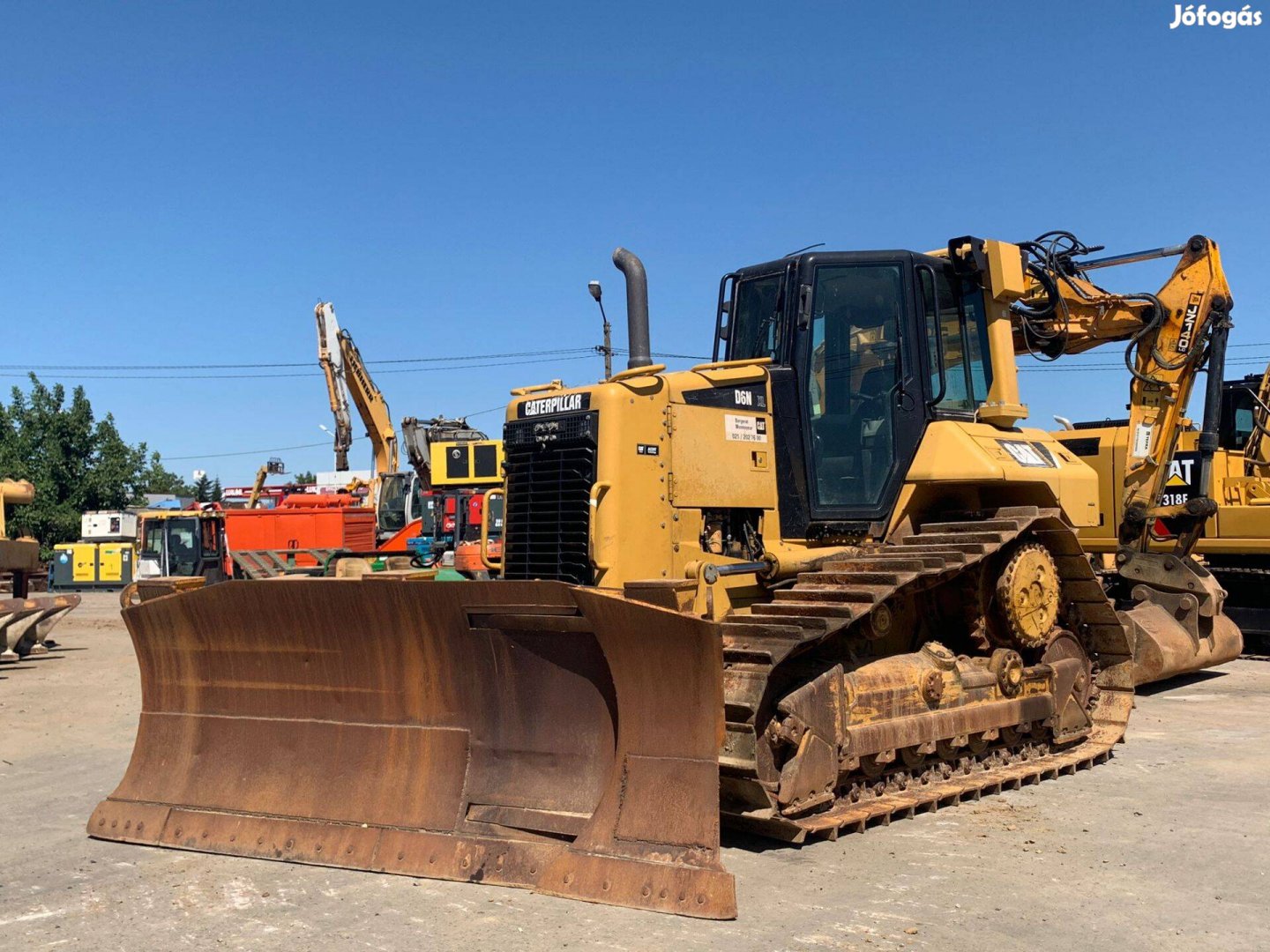 Caterpillar D6N XL dózer