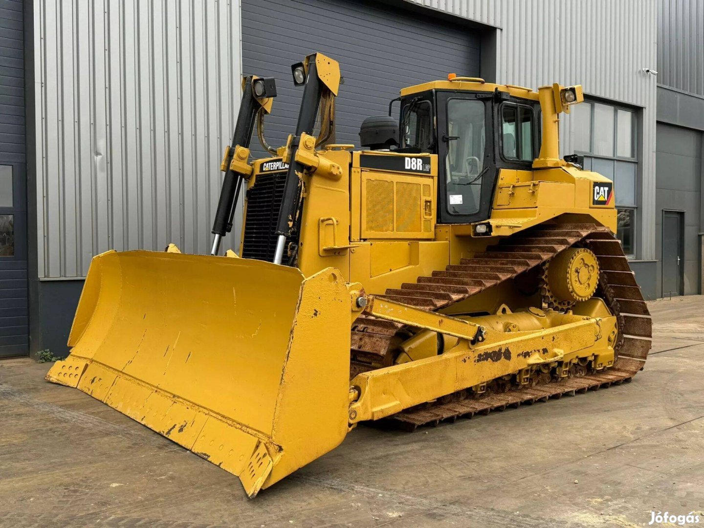 Caterpillar D8R Lgp / 6724 üzemóra / Lízing 20%-tól