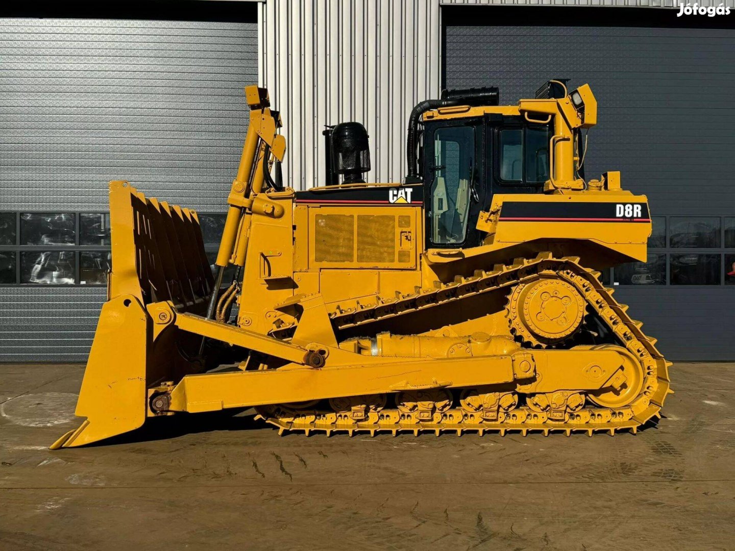 Caterpillar D8R lánctalpas dózer / 13780 üzemóra / Lízing 20%-tól