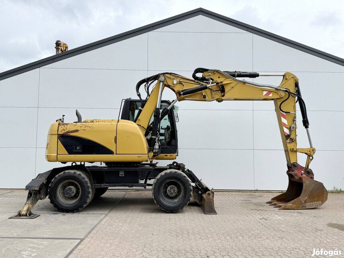 Caterpillar M313D / 13.040 üzemóra / Lízing 20%-tól
