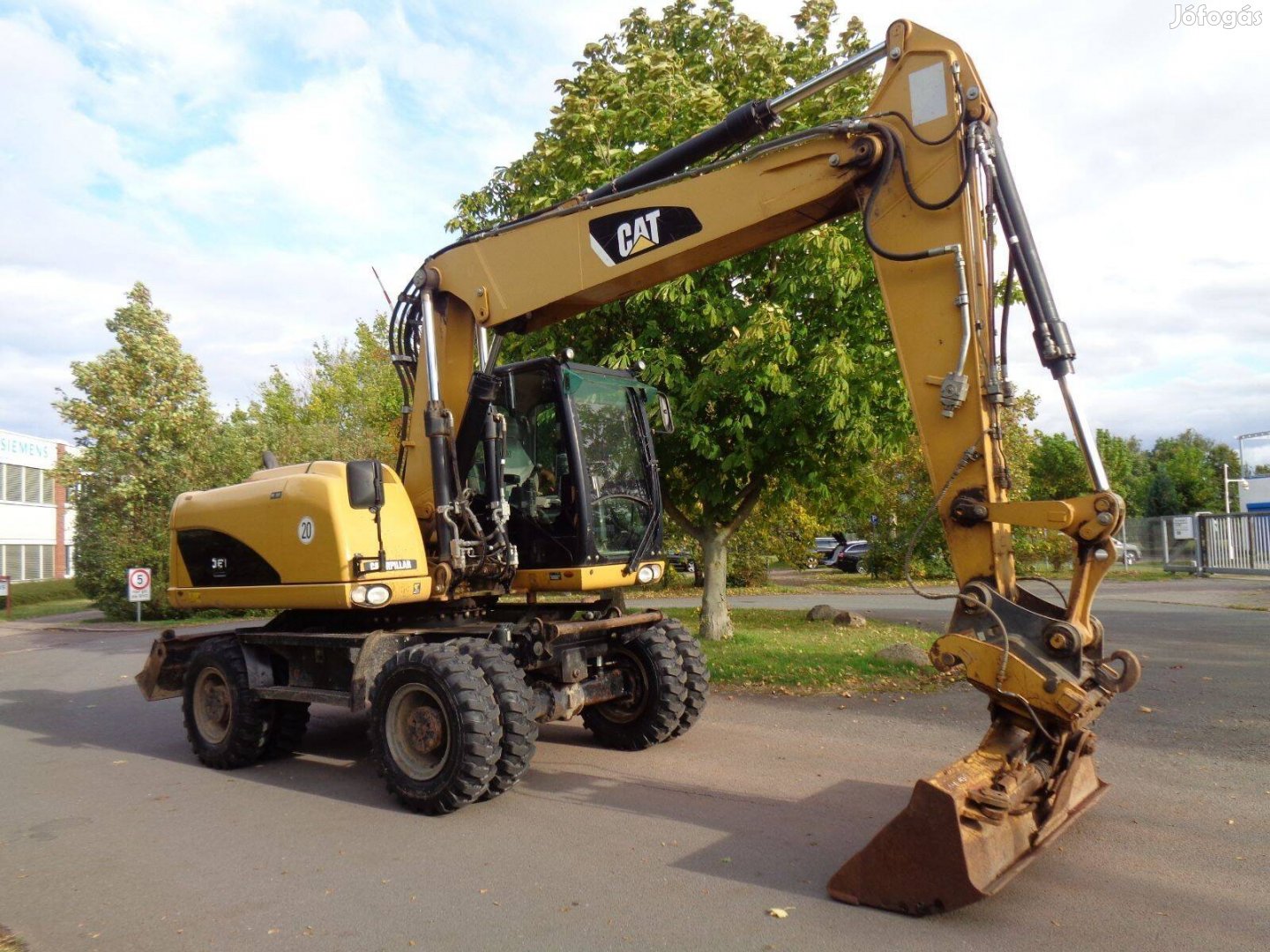 Caterpillar M315 D / 7100üó / Lízing 20%-tól