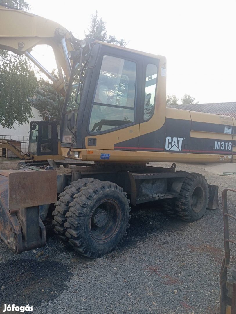 Caterpillar M318