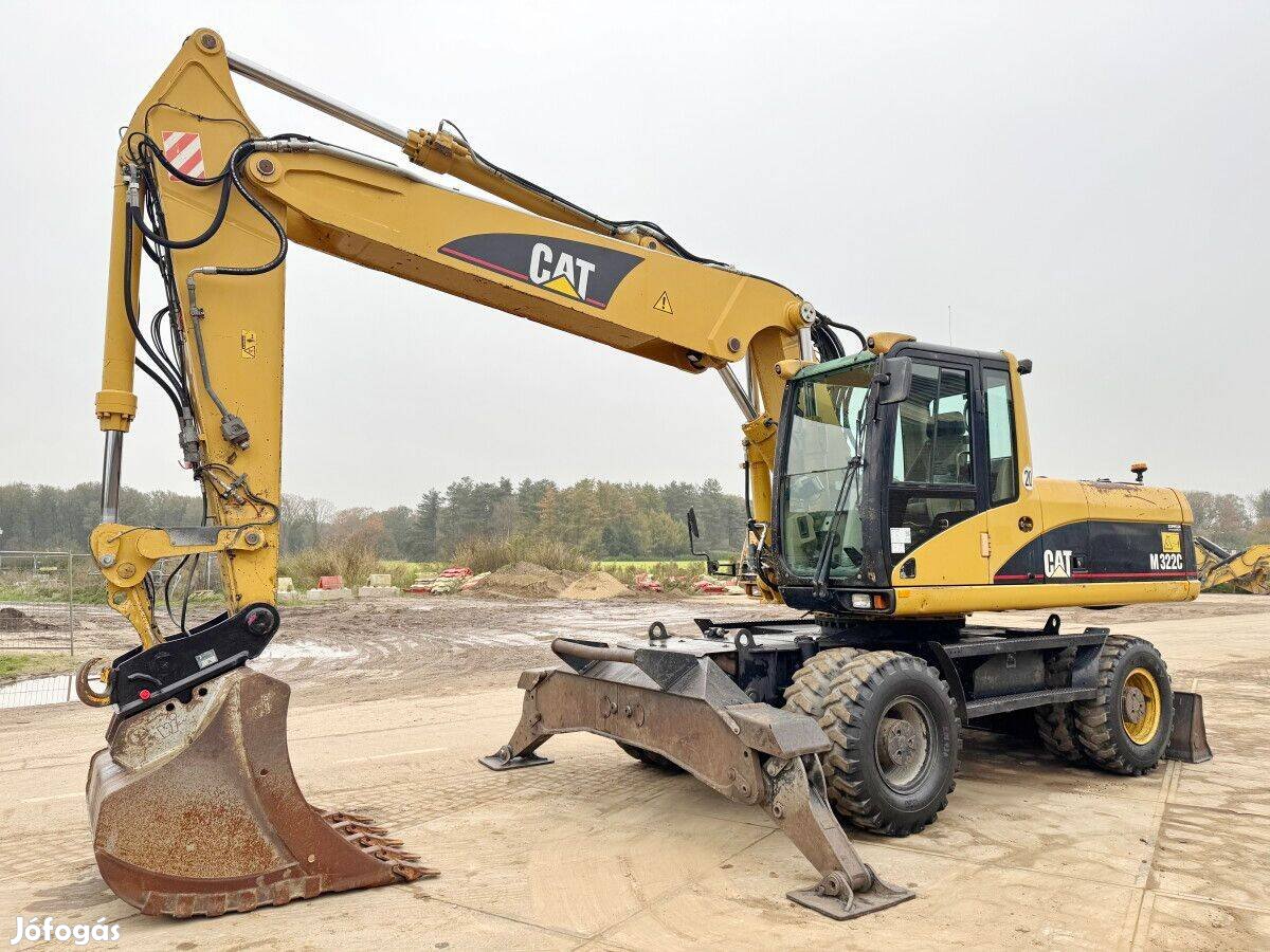 Caterpillar M322C / 15500üó / Klíma / Lízing 20%-tól