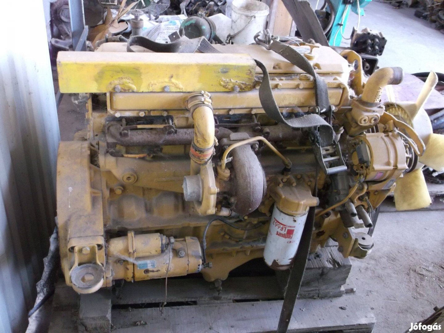 Caterpillar motor eladó