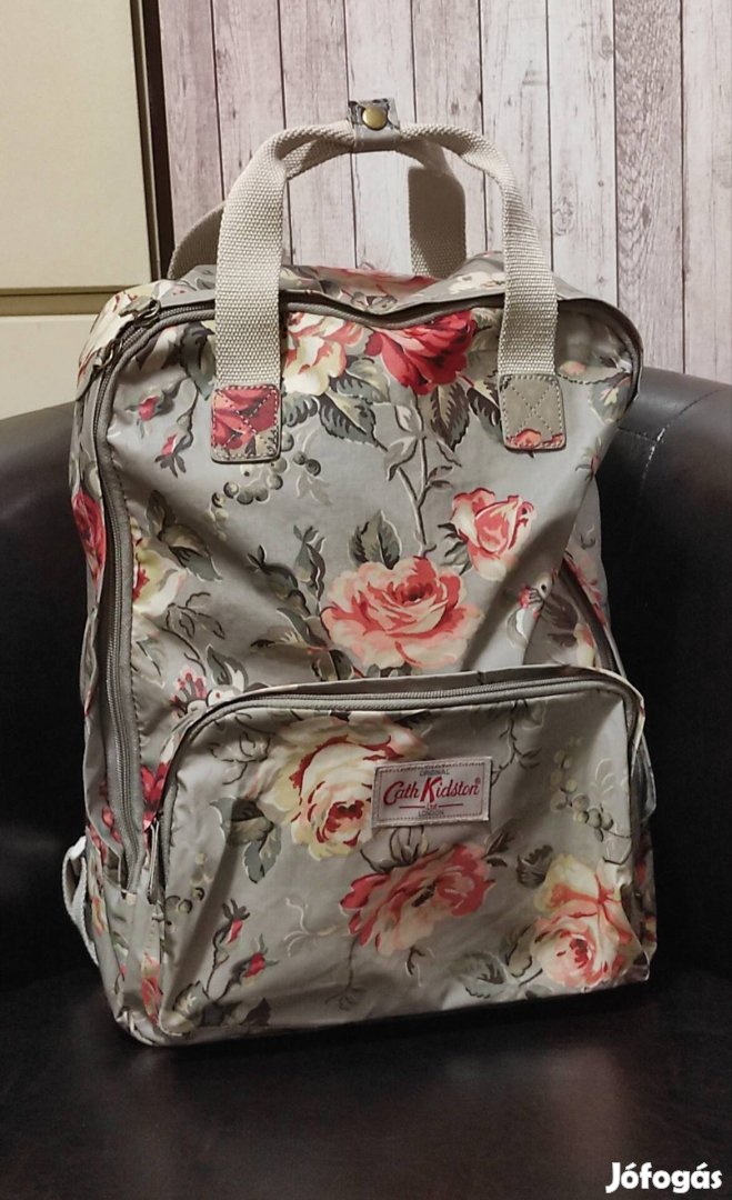 Cath Kidston vizlepergetős női hátizsák laptop rekesszel.