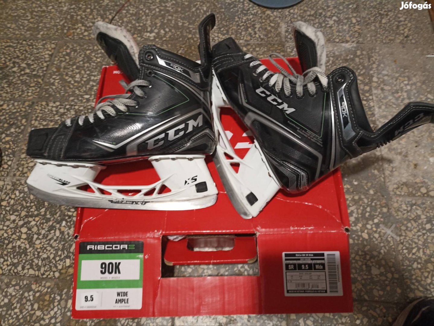 Ccm ribcor 90k sr w9.5 hoki korcsolya