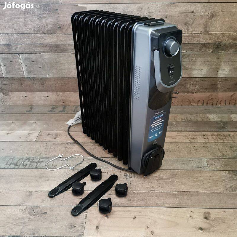 Cecotec Readywarm 11000 Space 360 elektromos olajradiátor, 2500W