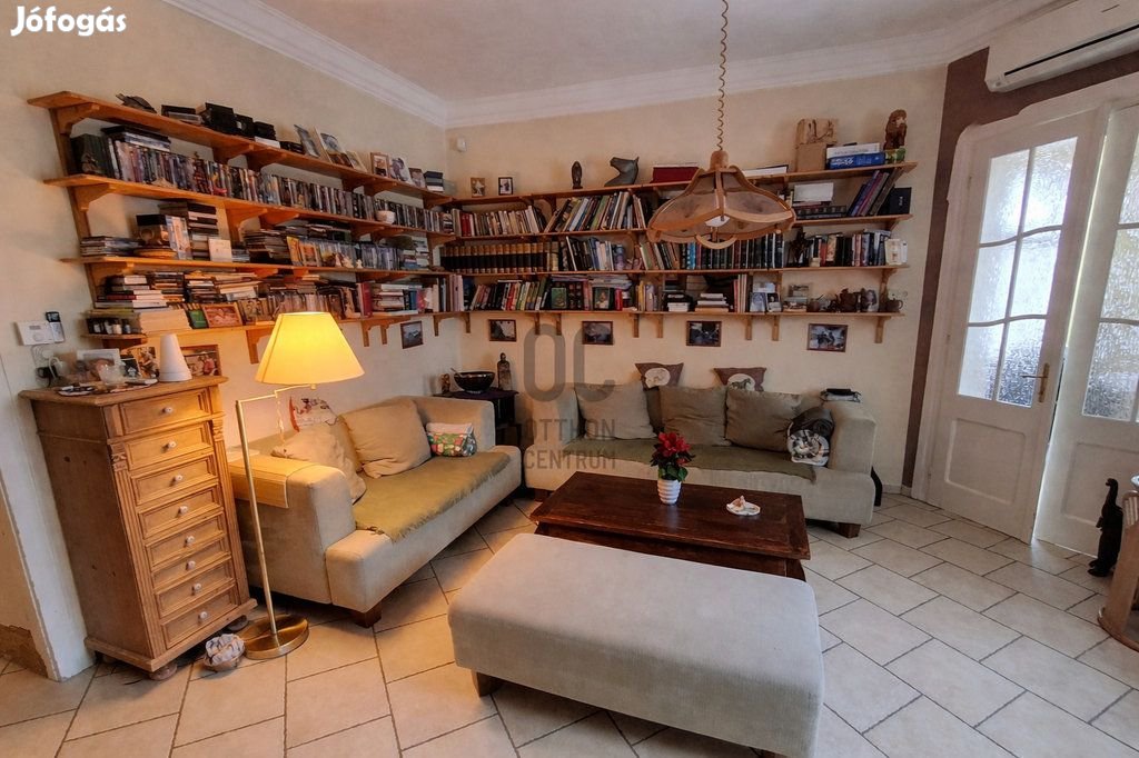 Ceglédi 127 nm-es ház eladó