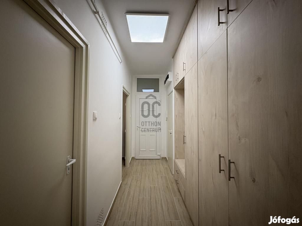 Ceglédi 57 nm-es lakás eladó