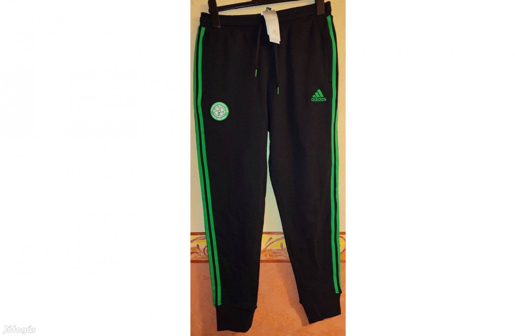 Celtic eredeti adidas fekete zöld hosszú nadrág (M-es)