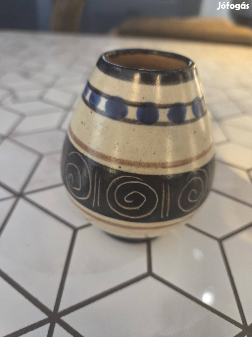 Cerámia váza