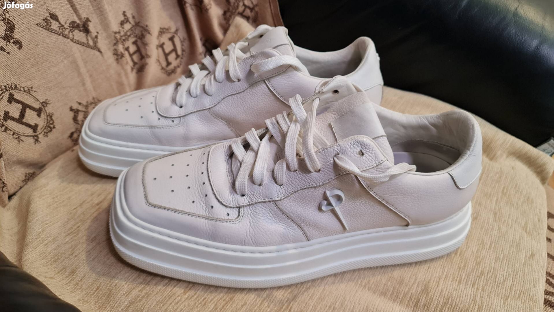 Cesare Paciotti cipő 44 eladó!