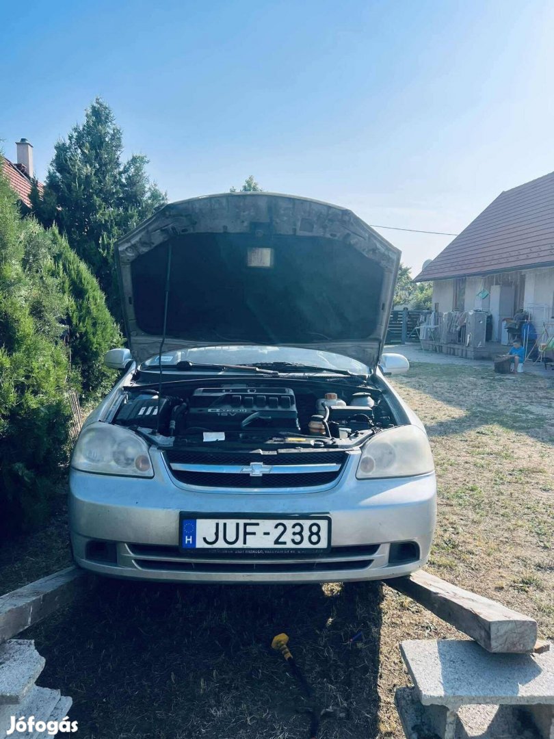 Cevrolett lacceti bontodik
