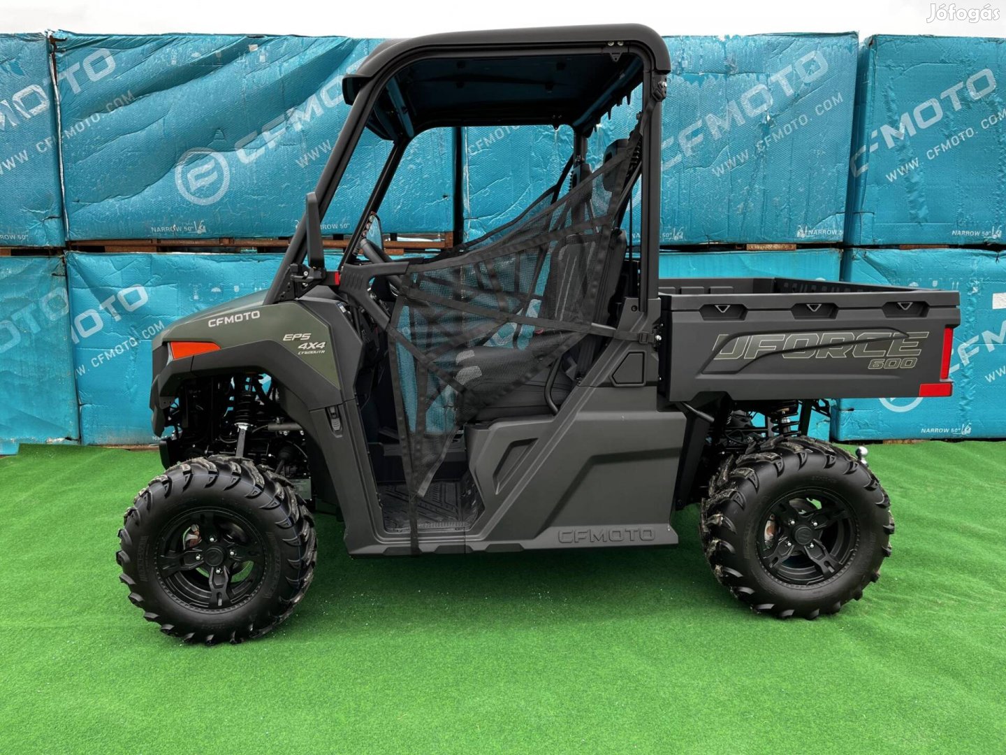 Cfmoto Uforce 600 DLX EPS 4x4 B kat.vezethető Á...