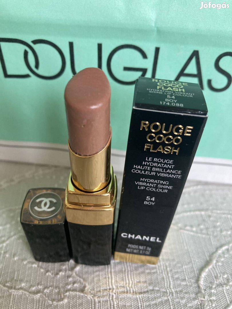 Chanel Rouge Coco Flash rúzs 
