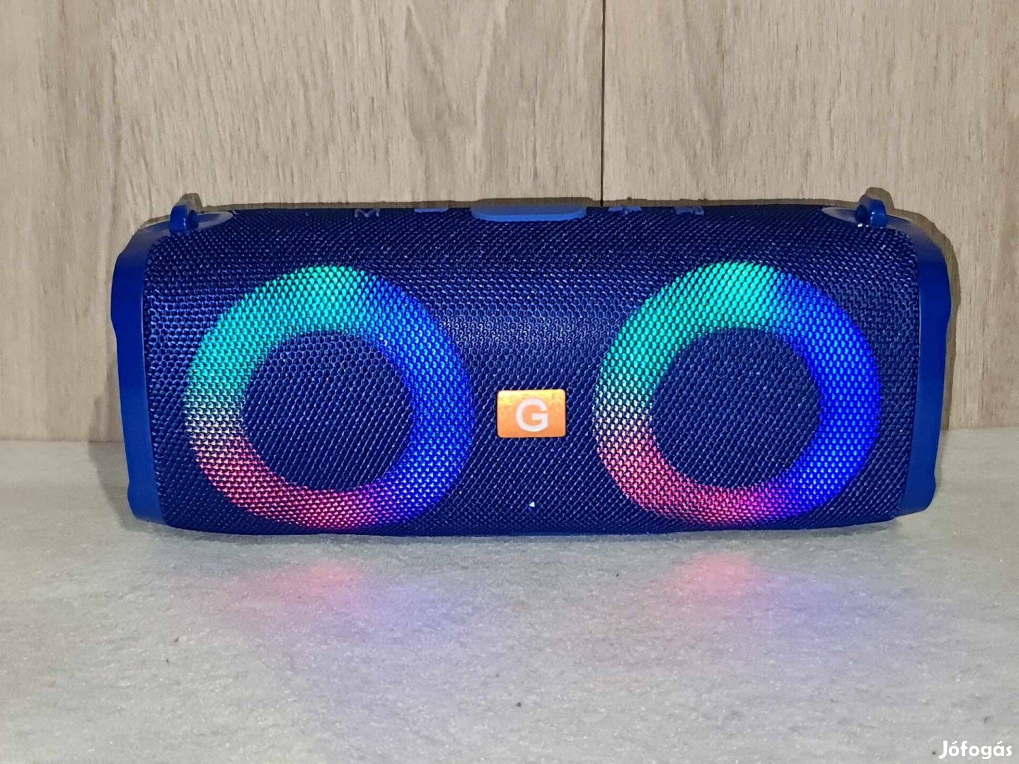 Charge 6+ RGB bluetooth hangszóró, RGB fények, rádió, dobozában, Új !