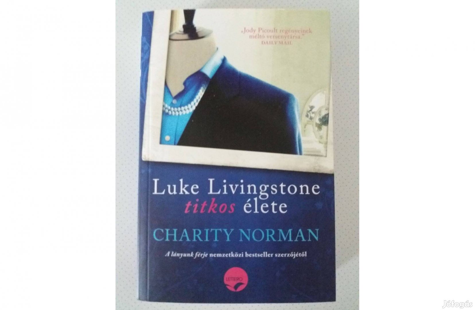 Charity Norman: Luke Livingstone titkos élete