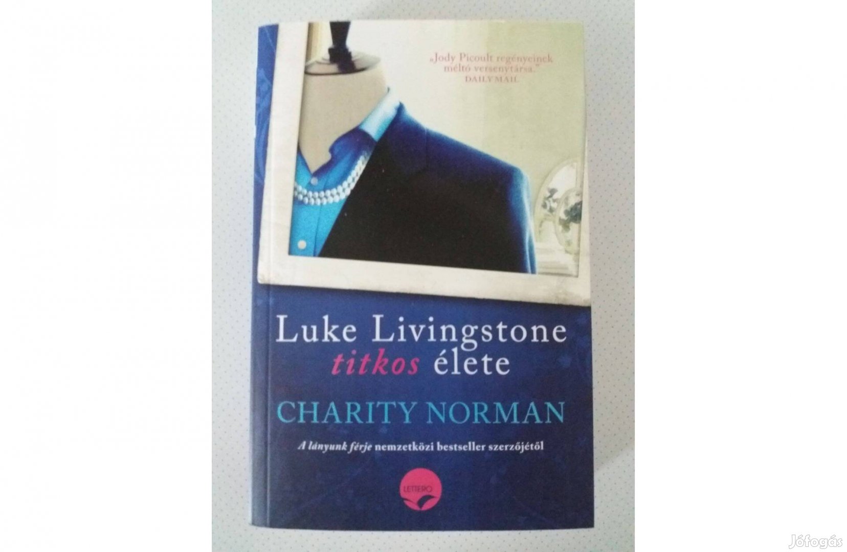 Charity Norman: Luke Livingstone titkos élete