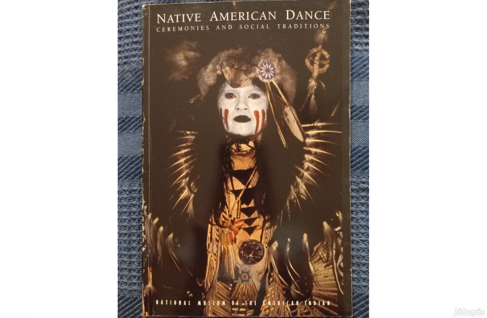 Charlotte Heth: Native American Dance c. könyv eladó