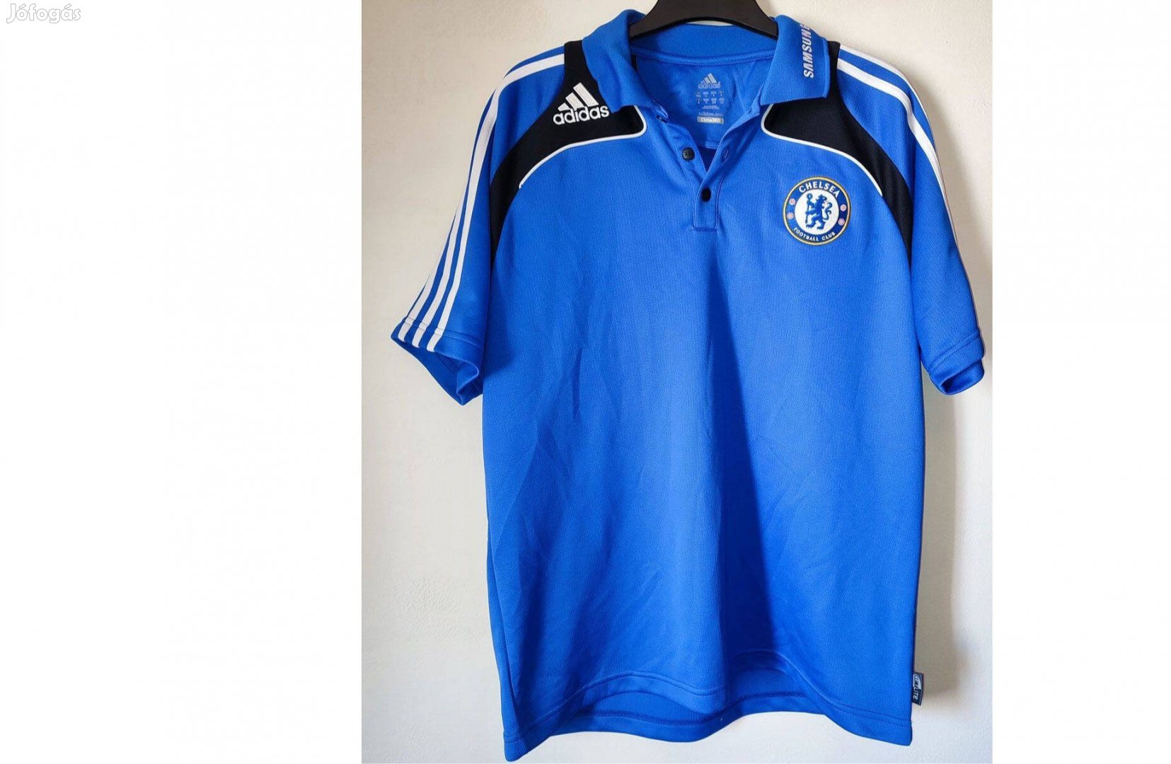 Chelsea eredeti adidas kék galléros póló (M)