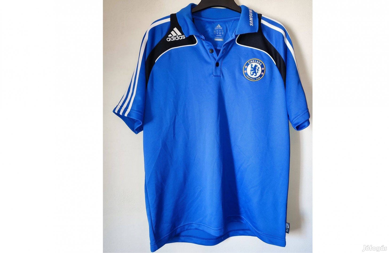 Chelsea eredeti adidas kék galléros póló (M)