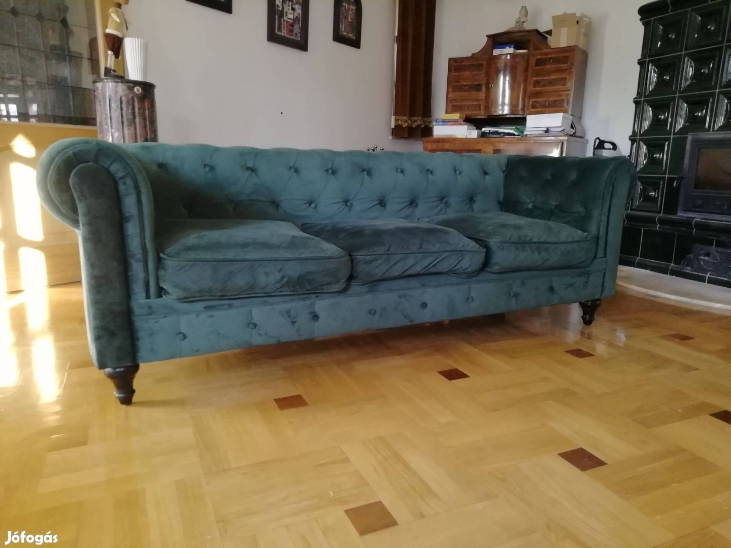 Chesterfield nappali ülőgarnitúra eladó!