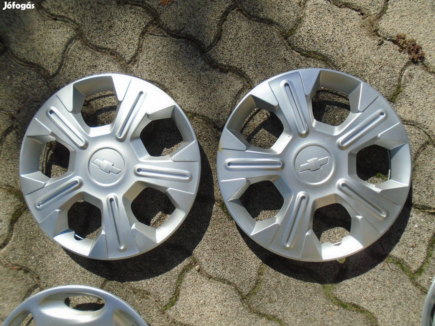 Chevrolet 13" gyári dísztárcsa 2 db eladó