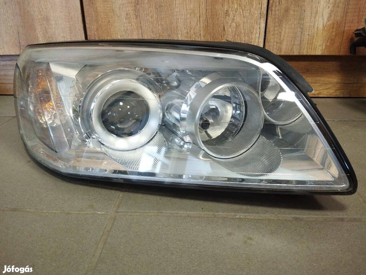 Chevrolet Captiva 2006-2011 jobb első fényszóró. Szép állapotú