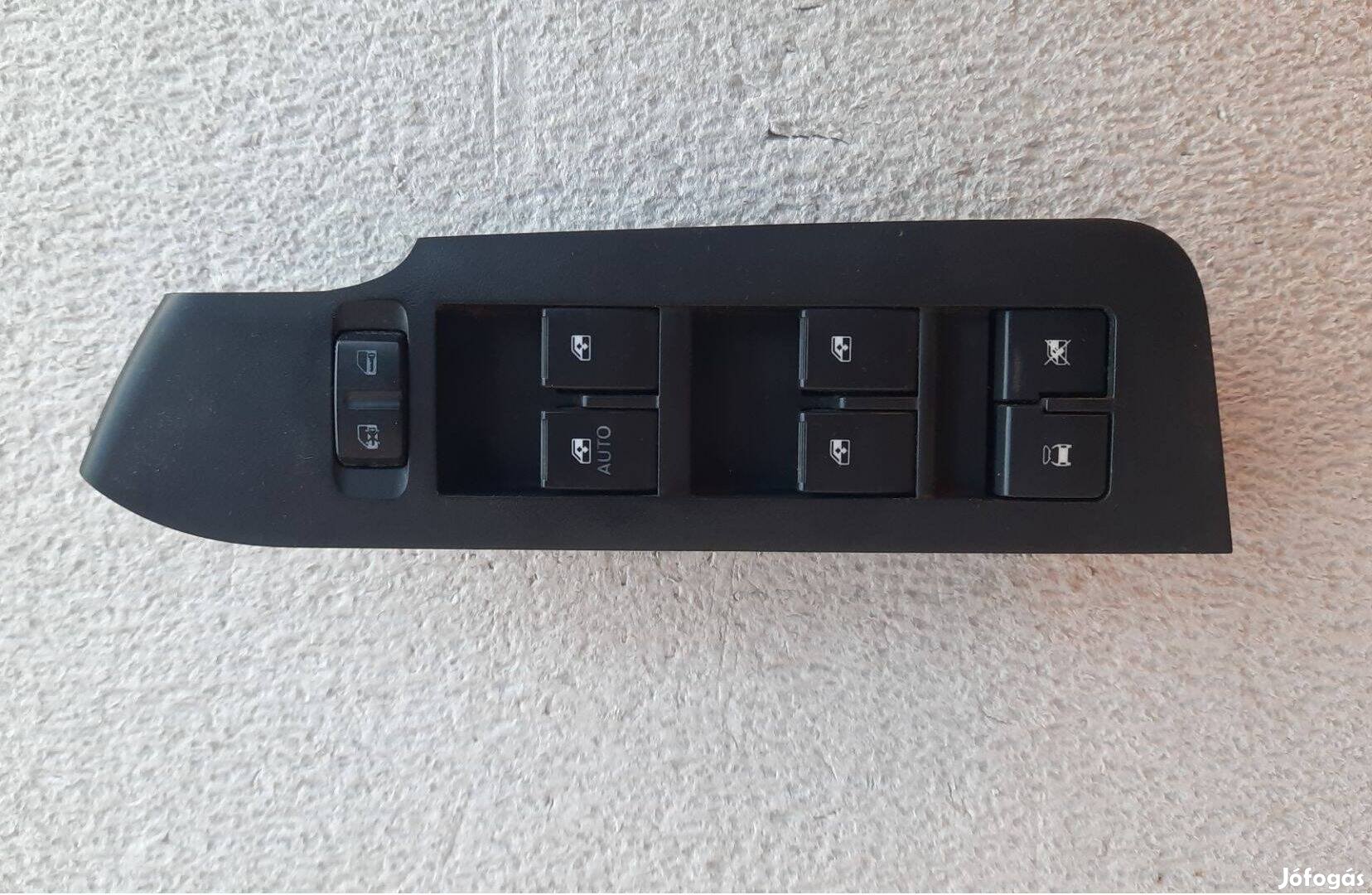 Chevrolet Captiva 2006-2019 bal első ablak ablakemelő kapcsoló