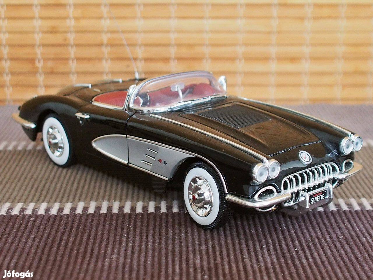 Chevrolet Corvette C1 1958 modellautó 118