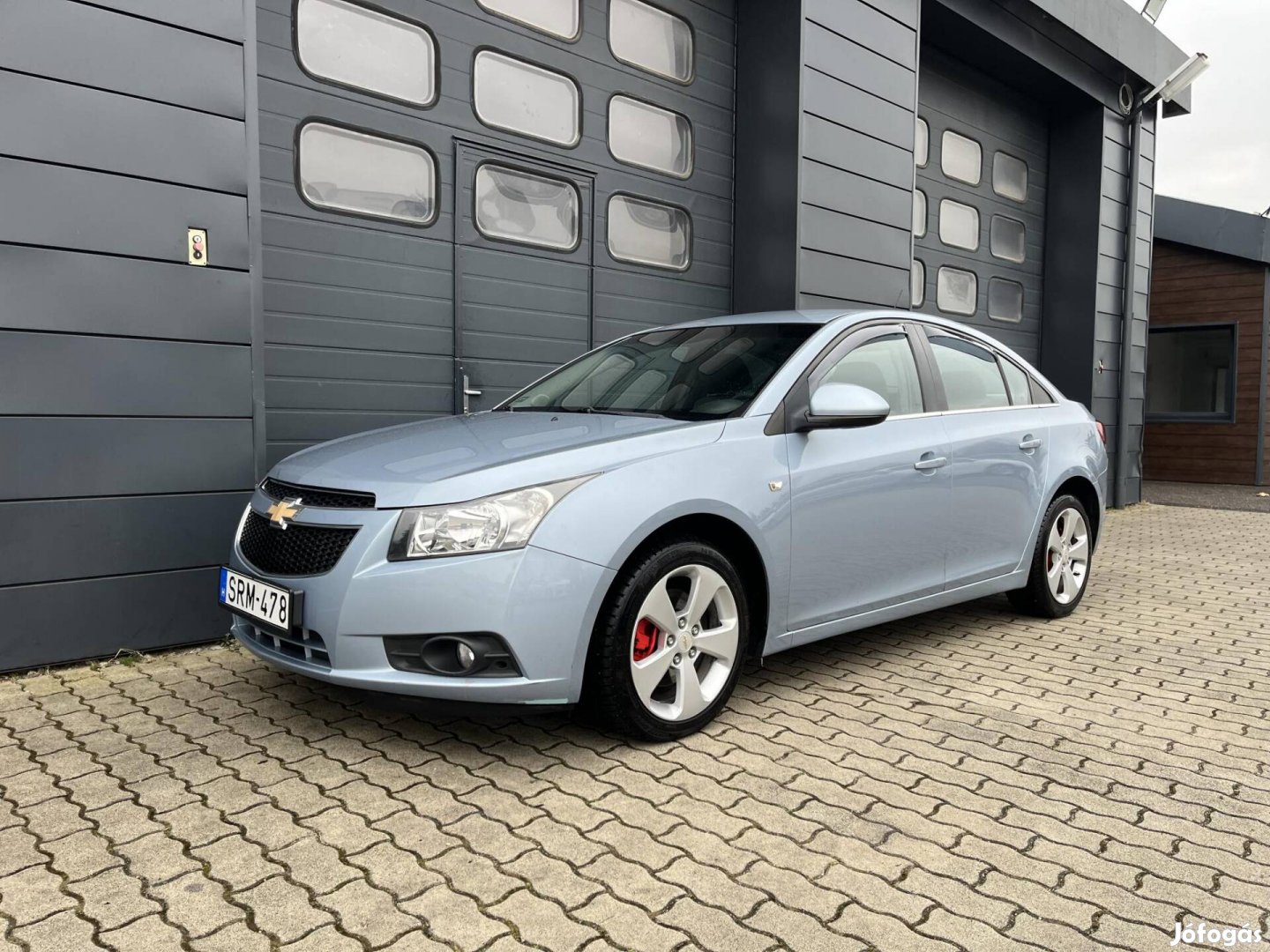 Chevrolet Cruze 2.0 D LS Plus Szervizkönyv / KL...