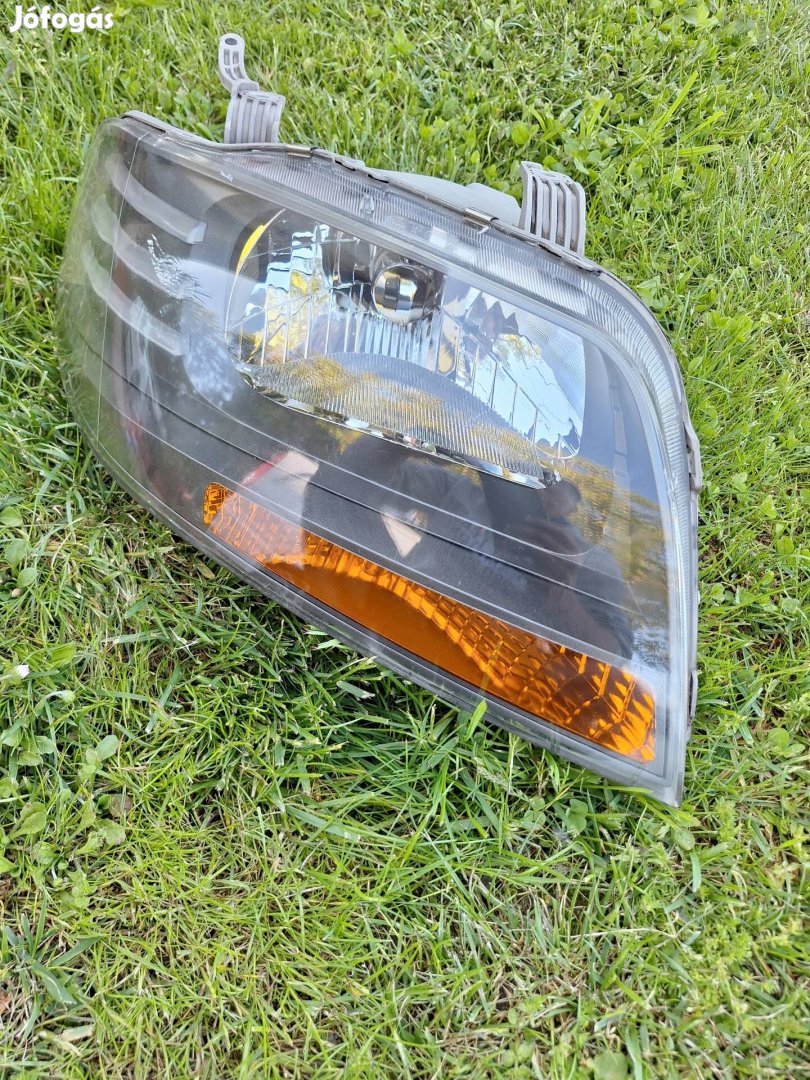 Chevrolet Kalos Aveo Jobb első lámpa fényszóró