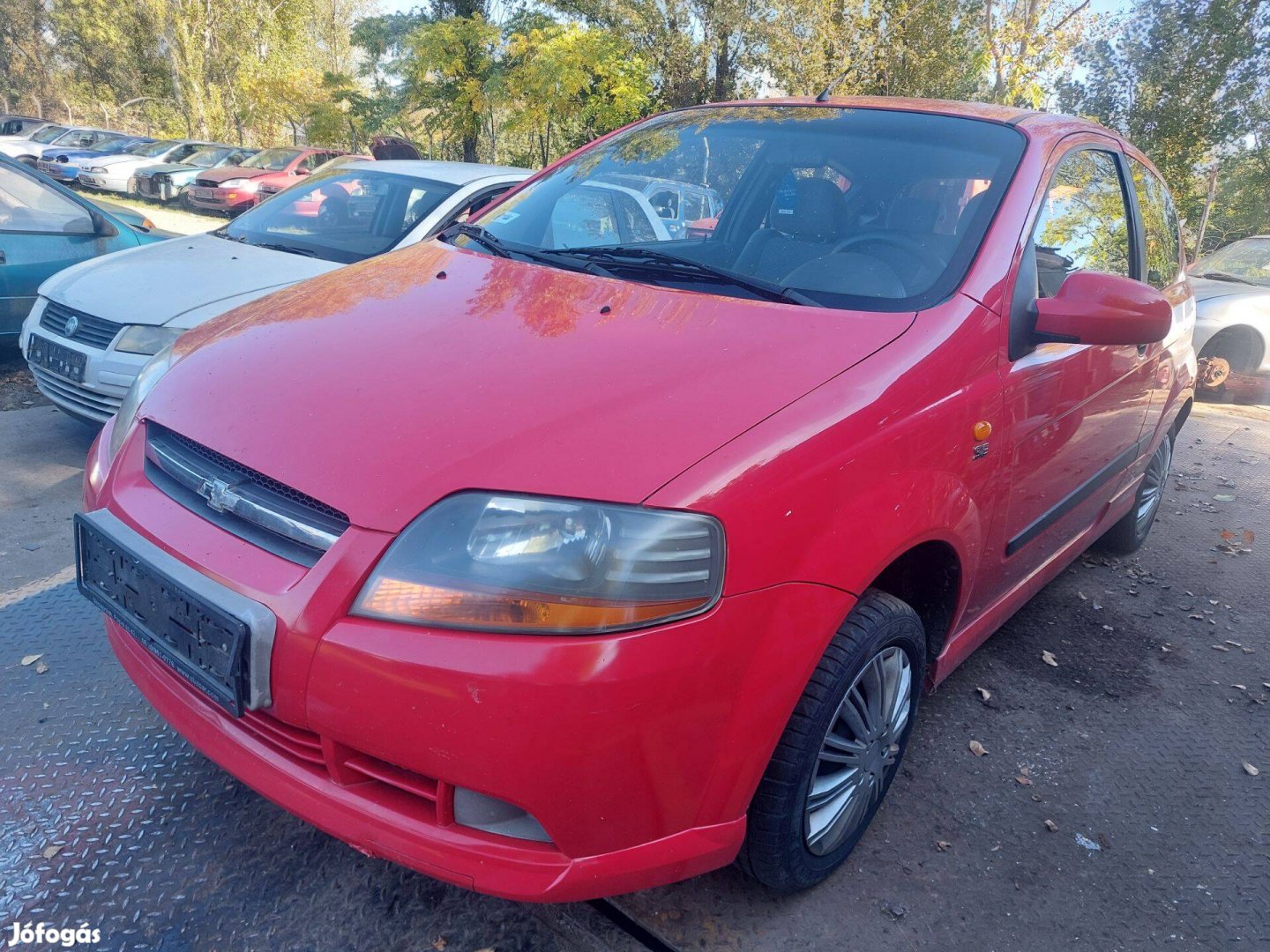 Chevrolet Kalos karosszéria elemei piros