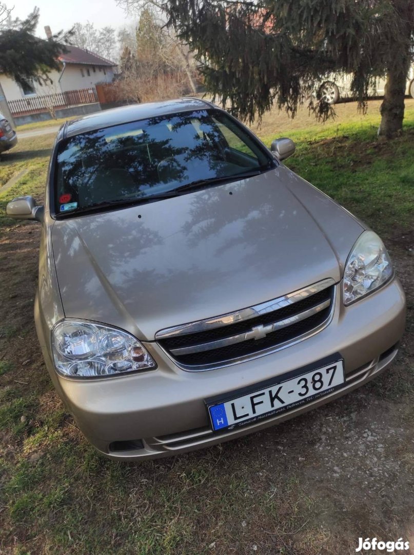 Chevrolet Lacetti Sedan 1.4 eladó