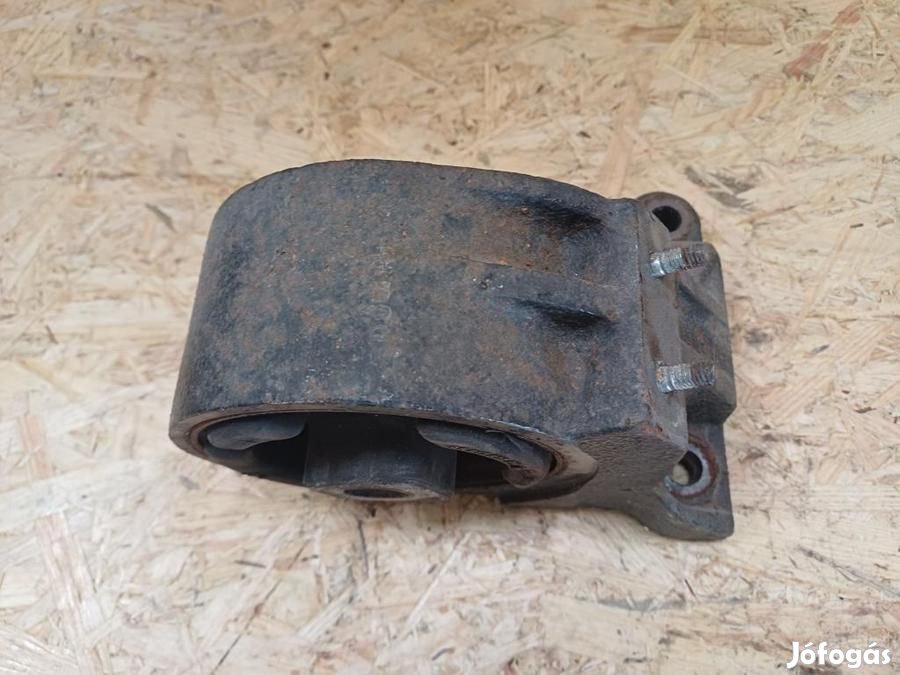 Chevrolet Lacetti (2005-2013) 2.0 Diesel Motor Tartó Bak