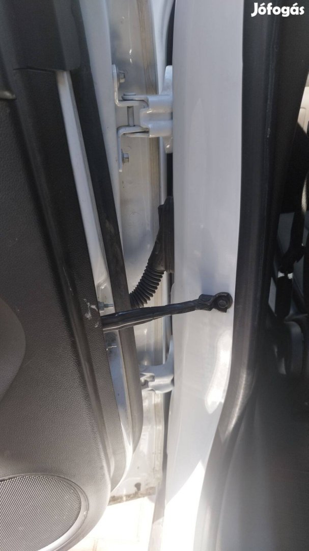 Chevrolet Orlando bal hátsó ajtó zsanér