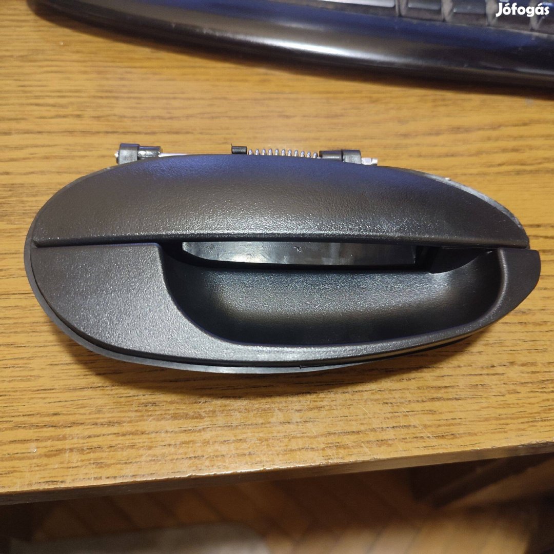 Chevrolet Spark jobb hátsó kilincs Új