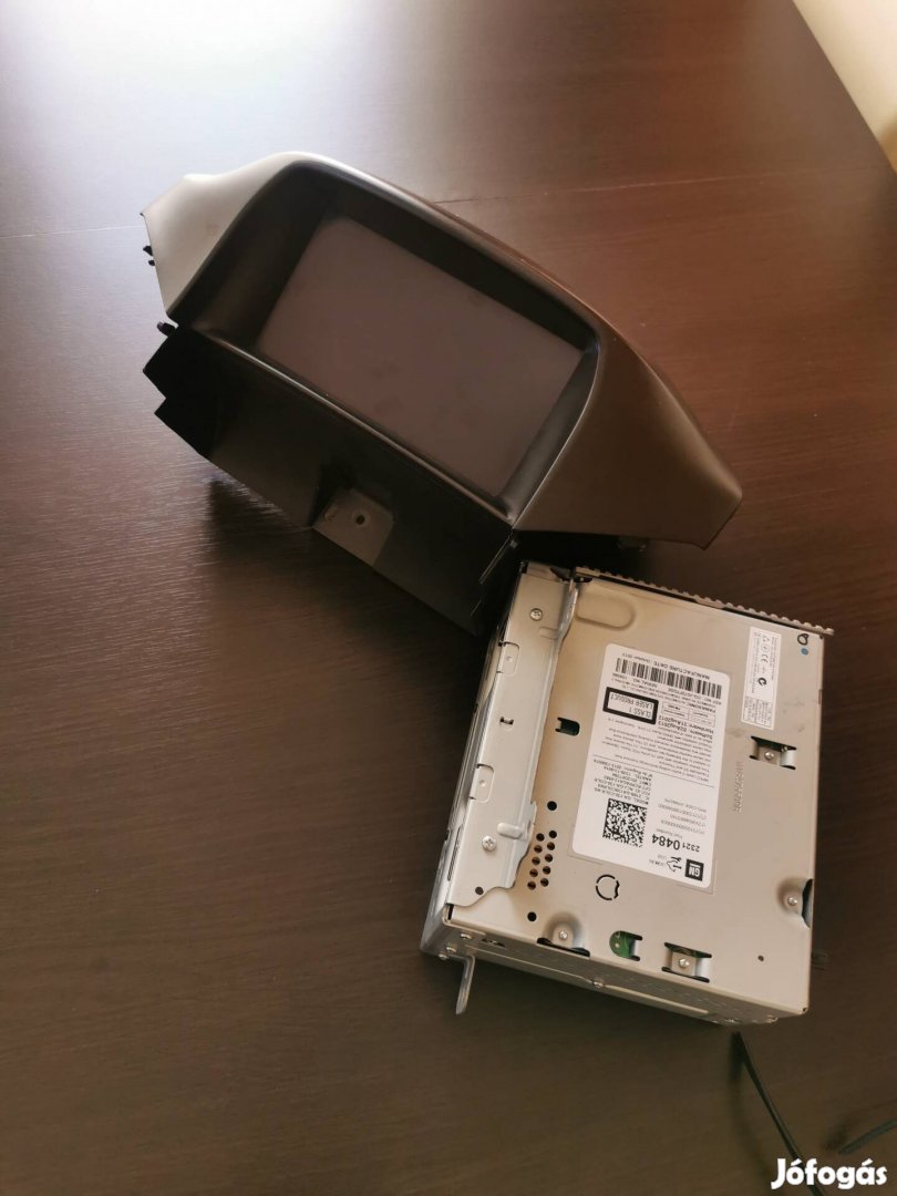 Chevrolett Orlando eredeti fejegység. 