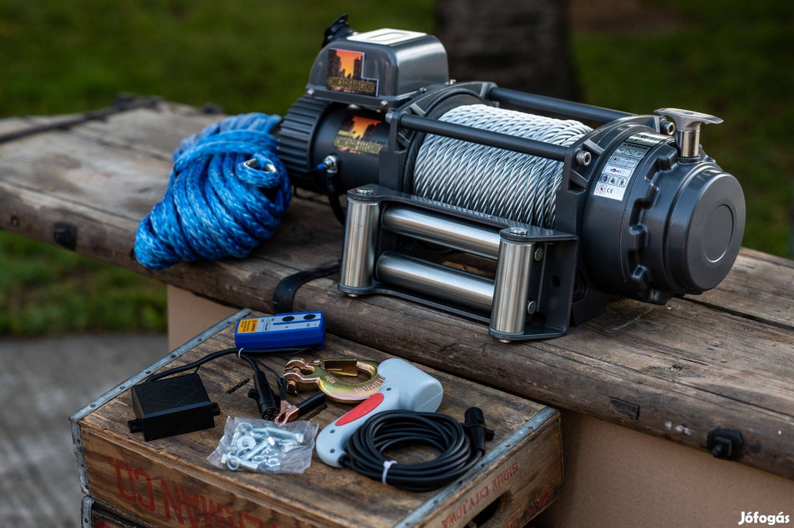 Chicago Electric 14 Tonnás Csörlő IP67 S Élettartam Garancia