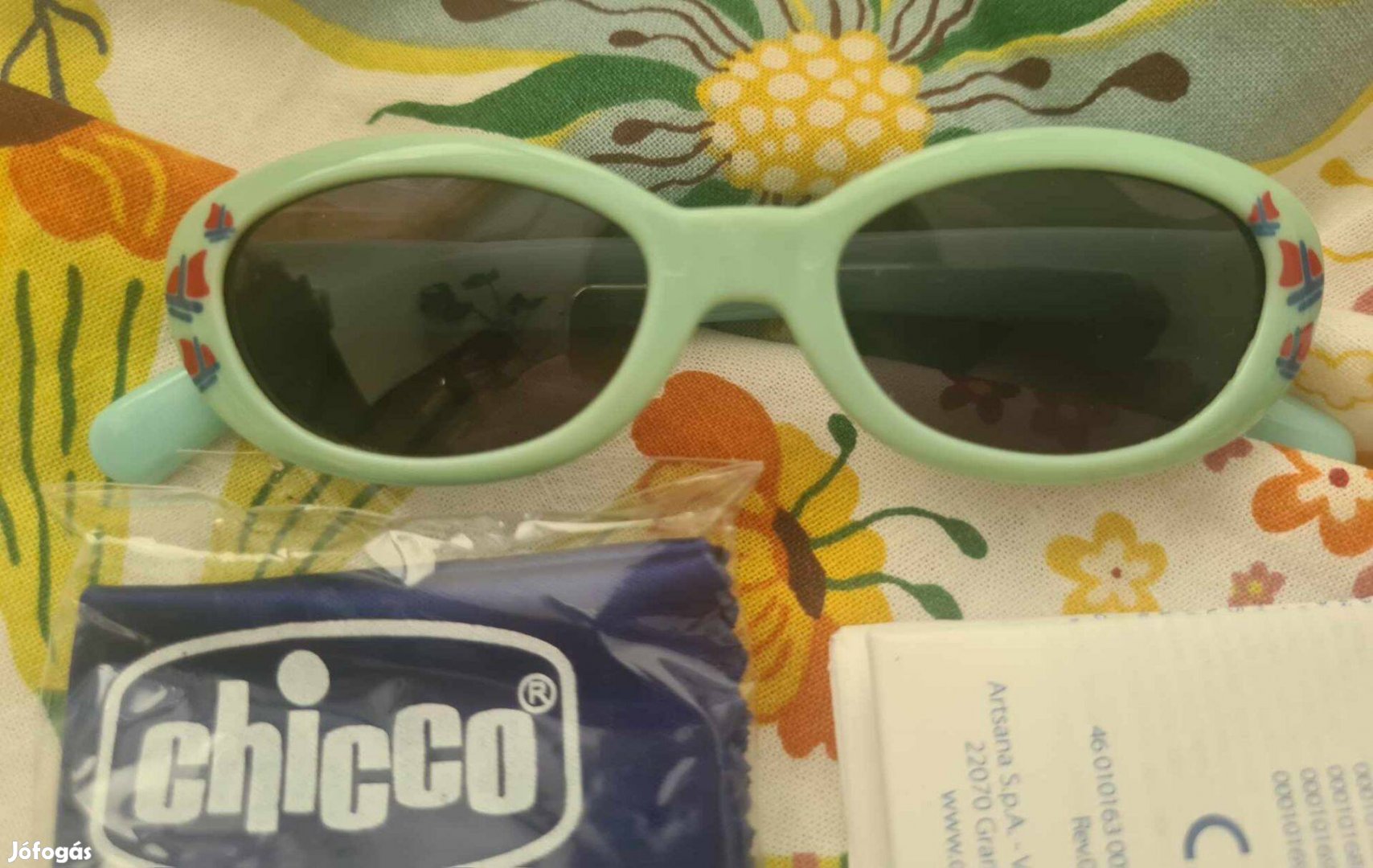 Chicco Baby 0 fiús baba napszemüveg